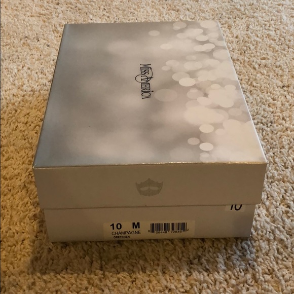 NWB Miss America Nude Peep Toe Heels - Picture 5 of 5